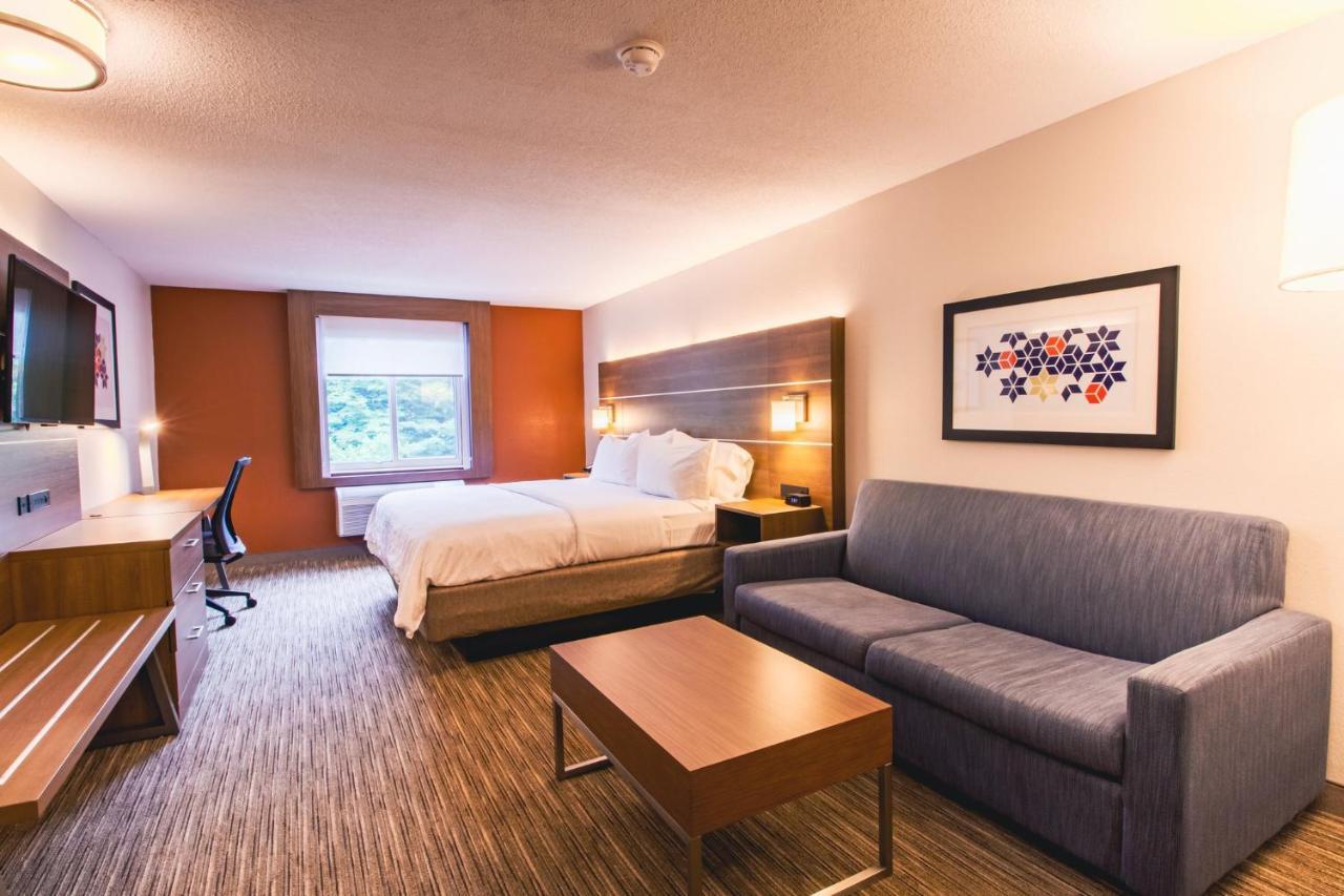 Hotel Holiday Express & - East - White Mountains By Ihg