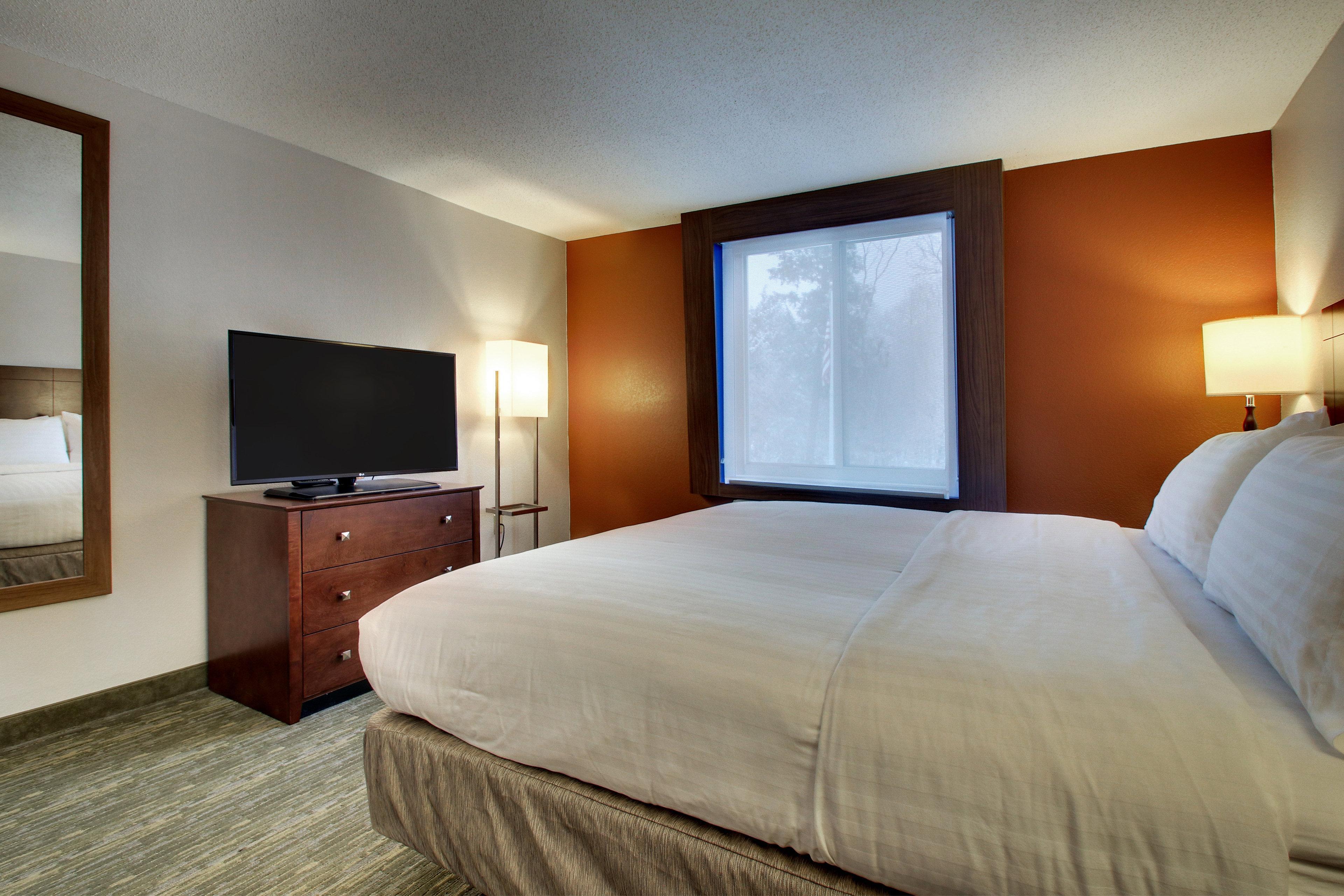 Express & - East - White Mountains By Ihg Hotel