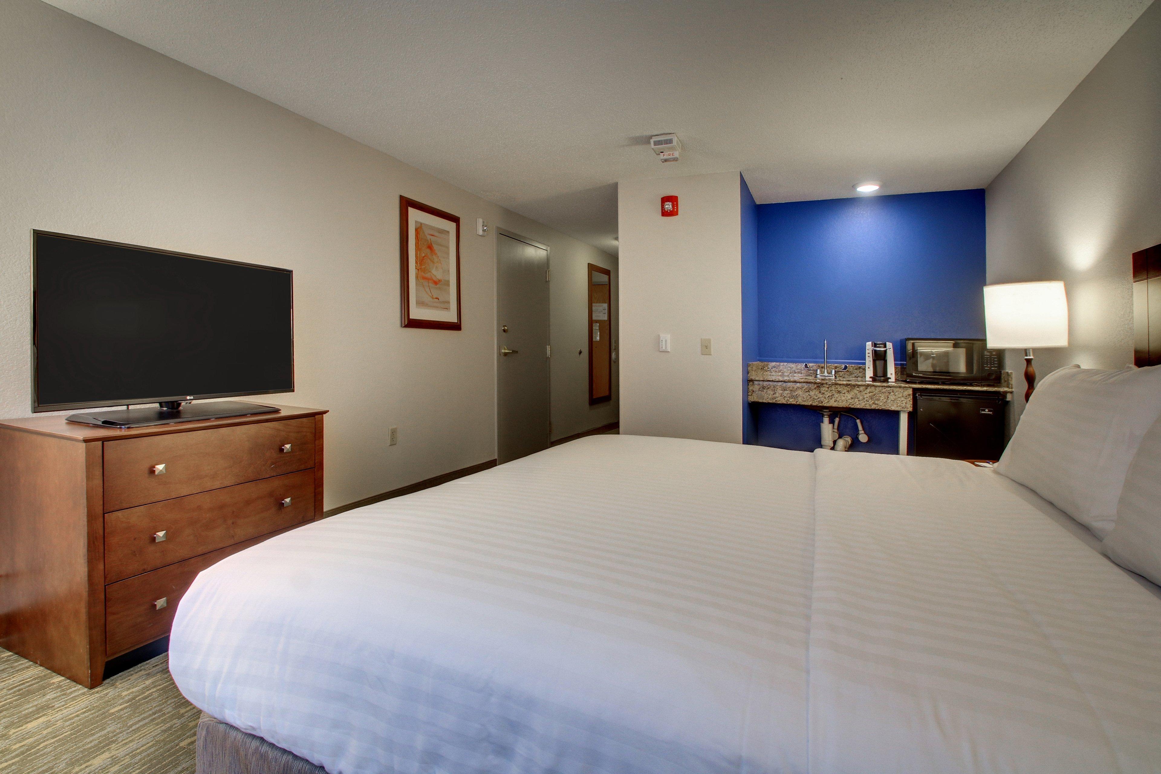 Express & - East - White Mountains By Ihg Hotel