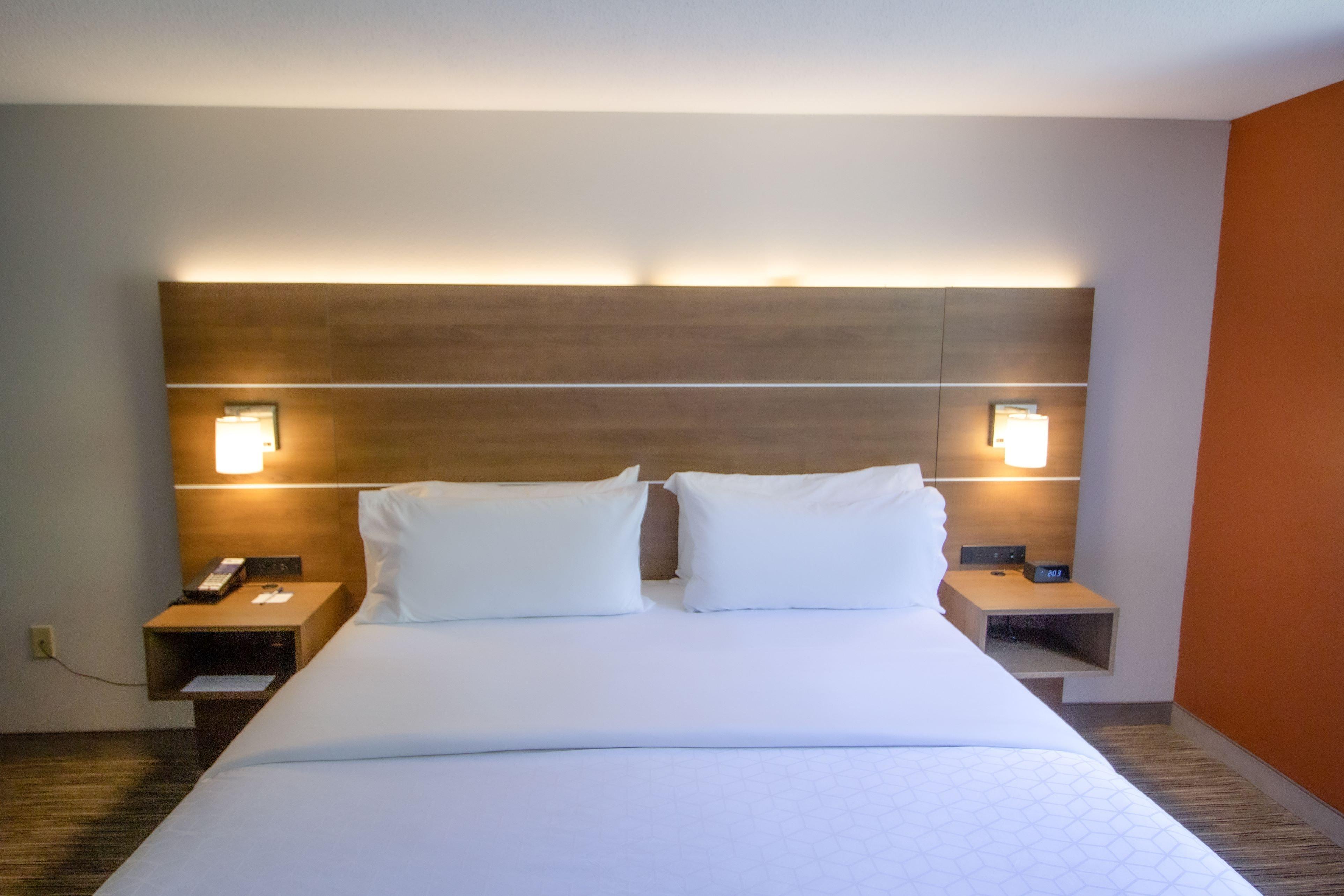 Hotel Express & - East - White Mountains By Ihg